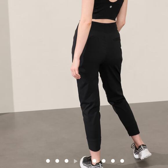 Athleta Trekkie North high rise trousered jogger black sz 18 - Picture 2 of 8
